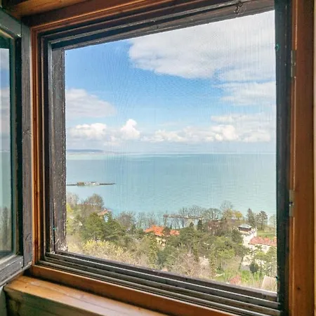 Apartment Hegyszeli Haz Tihany